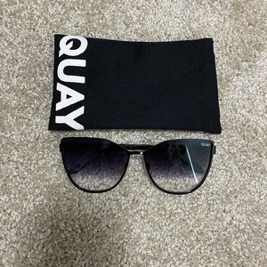 Quay In Pursuit Sunglasses